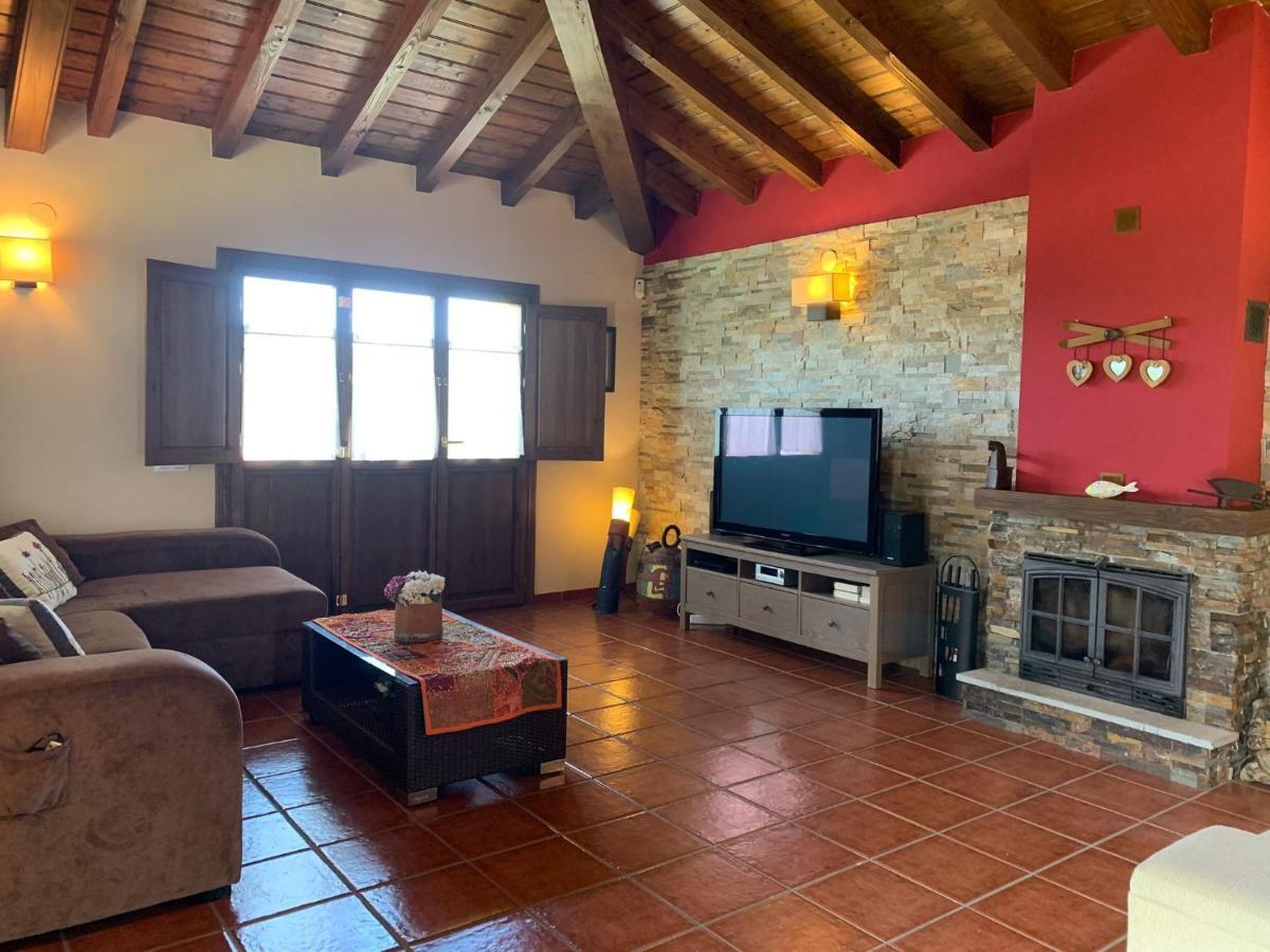 Villa Rincon De Dora La Pesa Exterior foto